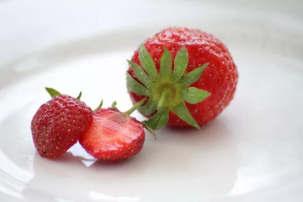 25X Strawberry Flavor - Water Soluble