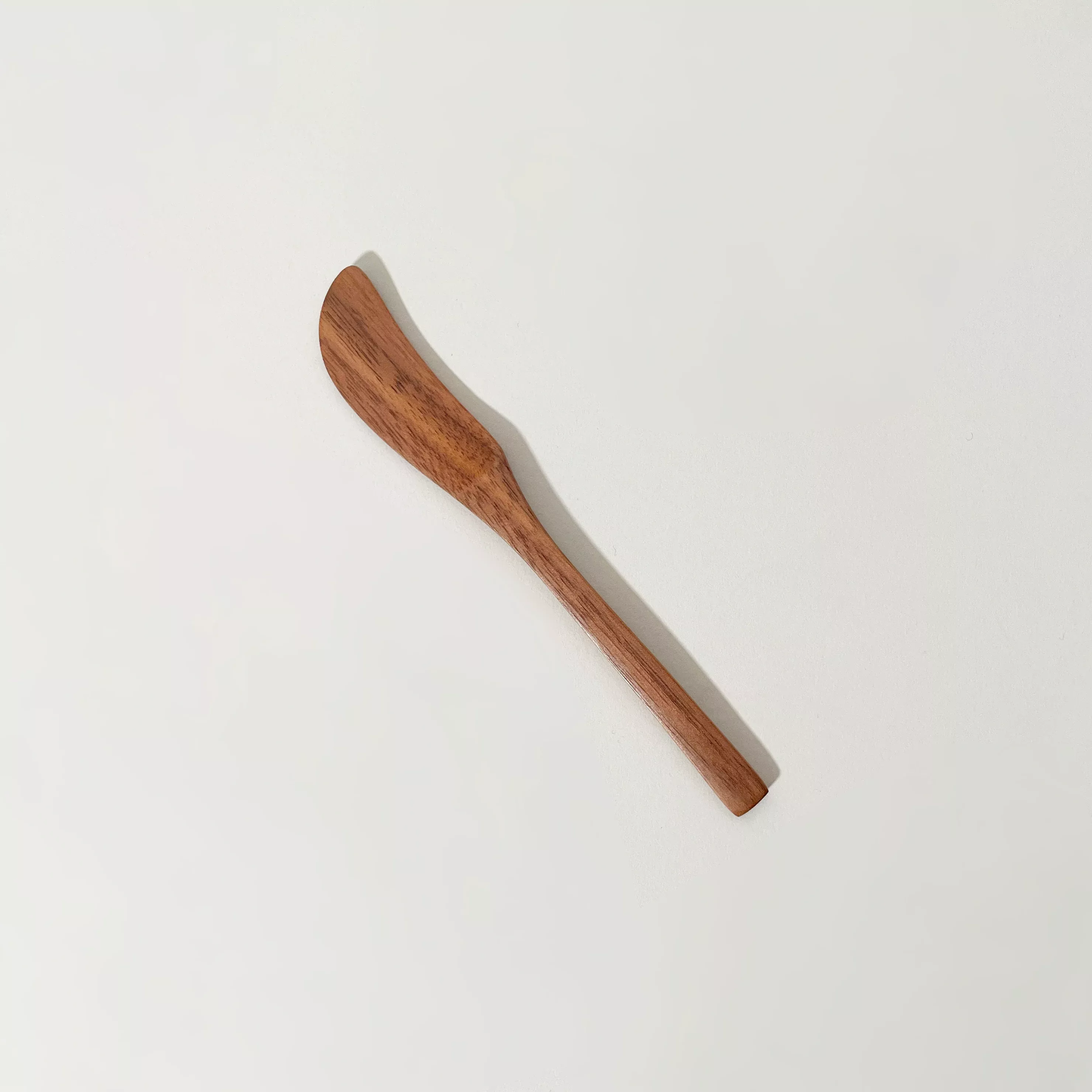 6’’ Walnut Wood Spreader Knife