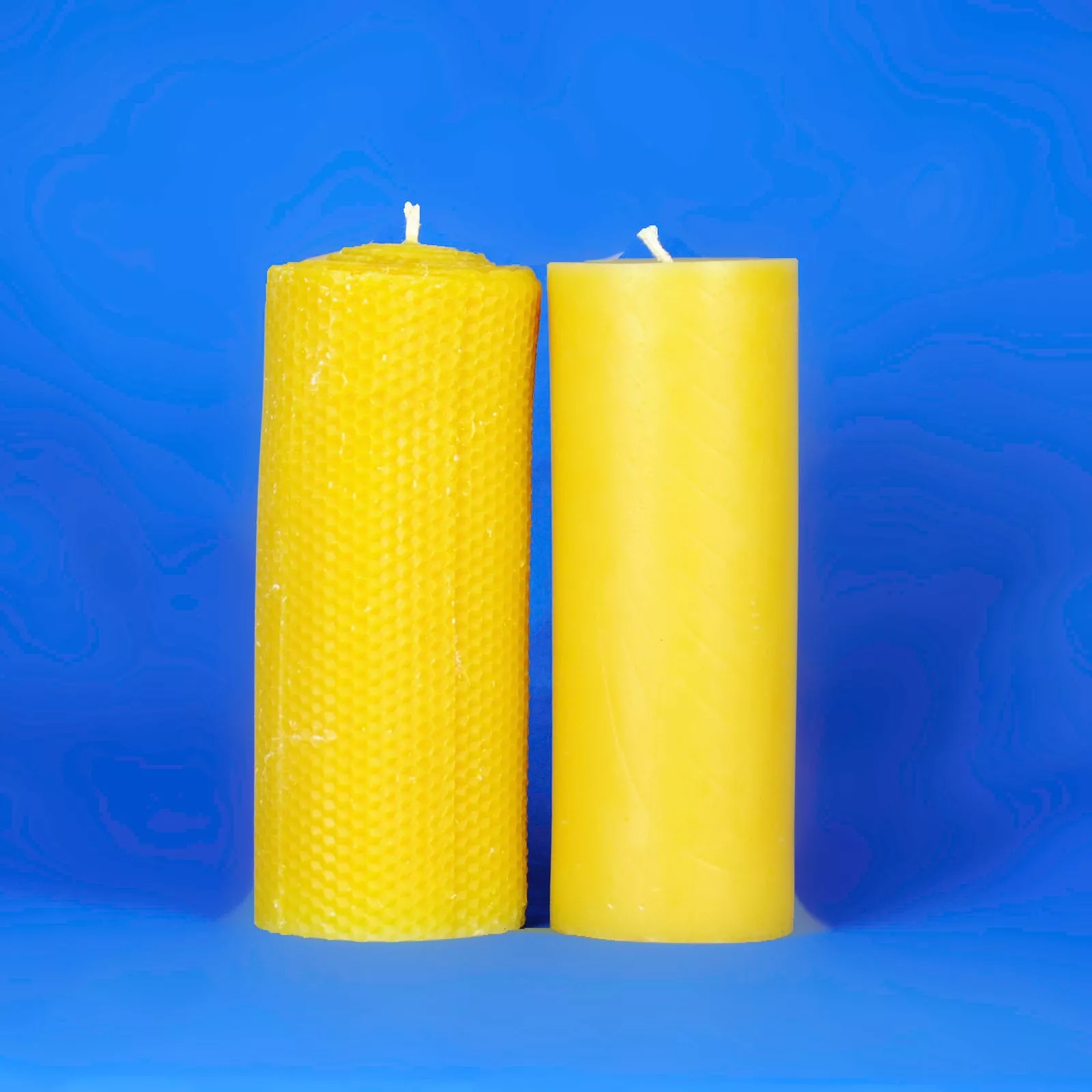 Beeswax Solid 3″ x 8″ Honeycomb Pillar Candle