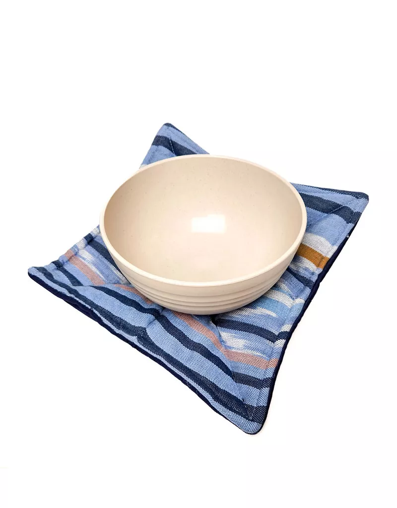 Dog Skillet Handle Holder - Gaia