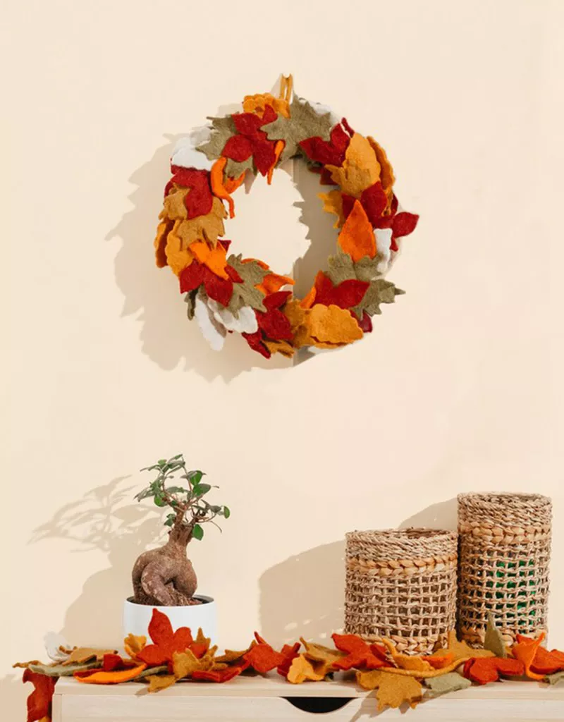 Felt Maple Leaf Garland