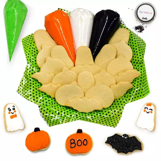 Halloween Decorating Kit