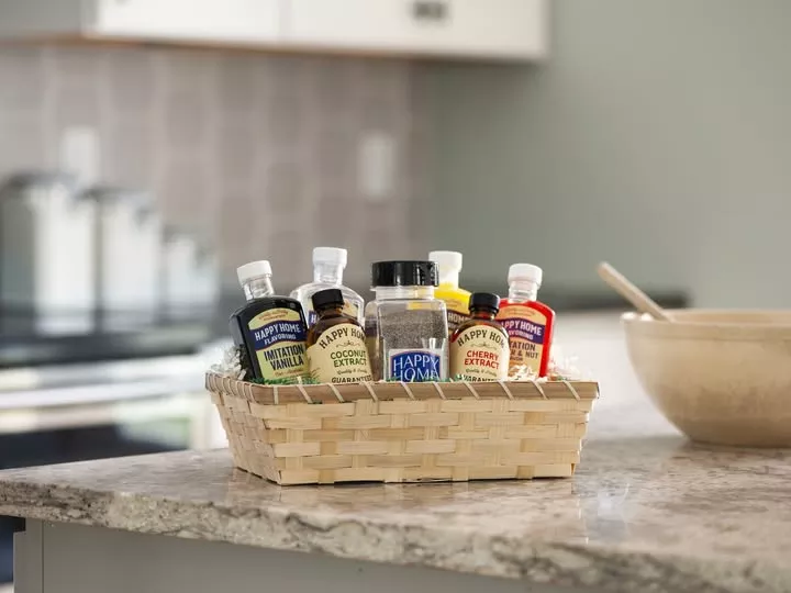 Happy HomeGift Basket (440)