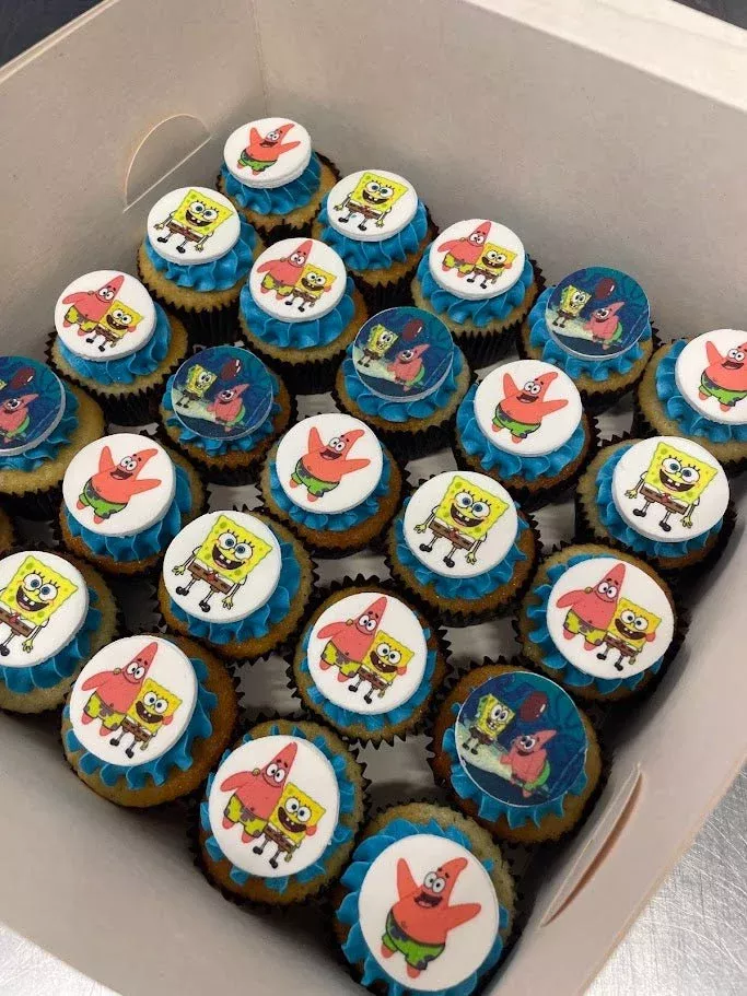Mini Cupcakes with Edible Images — Cupcake Sweeties