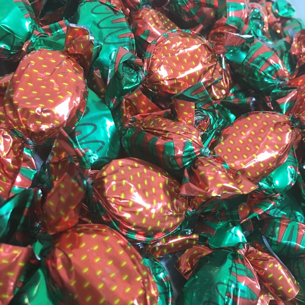 STRAWBERRY BONBONS 1.5 LBS
