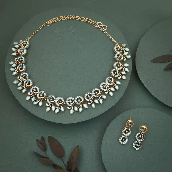 Tehzeeb Creations Gold Pleate Sky Blue Colour Choker Set
