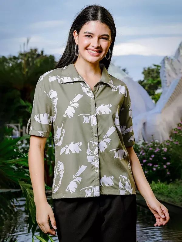Yufta Green Liva Collared Shirt Style Top - M